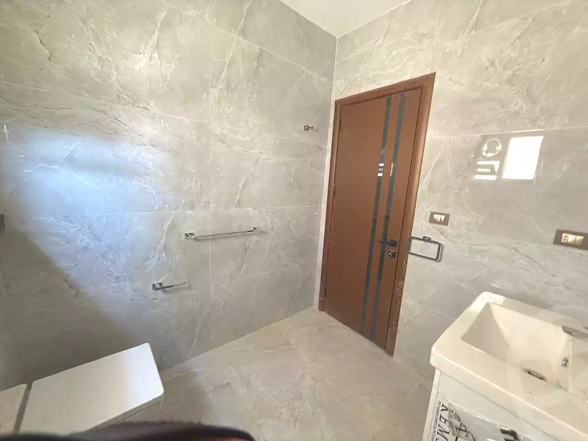 https://aqarmap.com.eg/en/listing/7271474-for-sale-cairo-new-cairo-compounds-grand-caesar-thiqa
