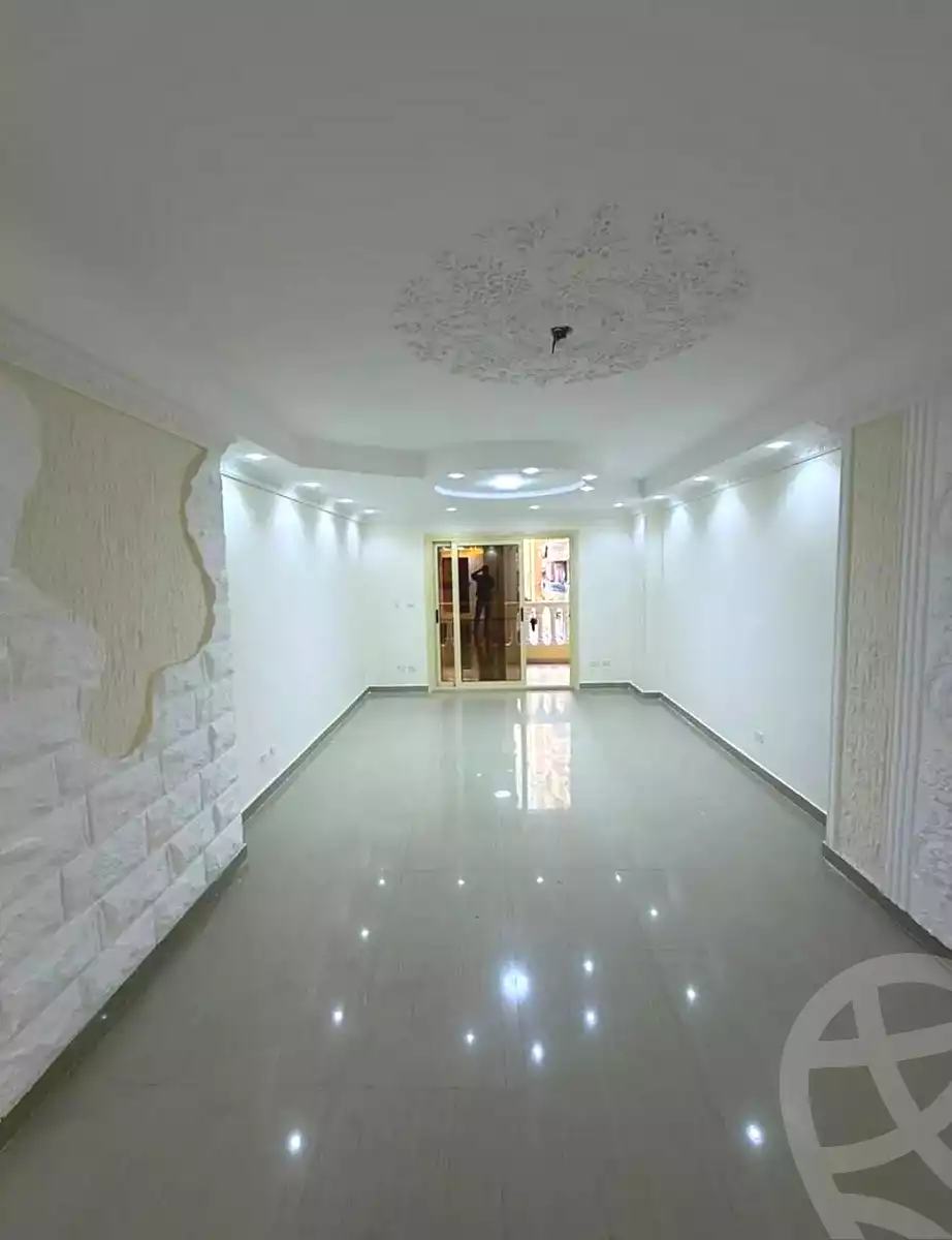 https://aqarmap.com.eg/ar/listing/7271552-for-sale-alexandria-al-agamy-lbytsh-el-reyad-st