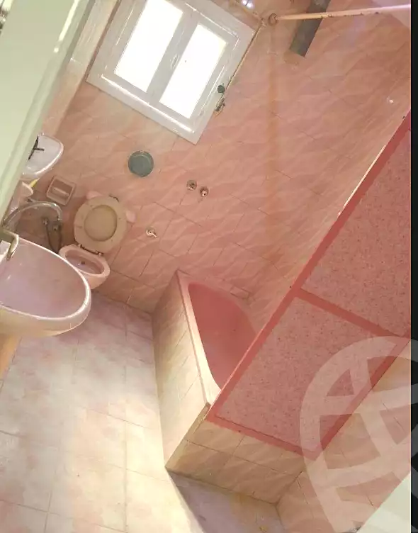 https://aqarmap.com.eg/ar/listing/7271588-for-sale-cairo-helwan-helwan-el-sharkeya-thabit-basha-st