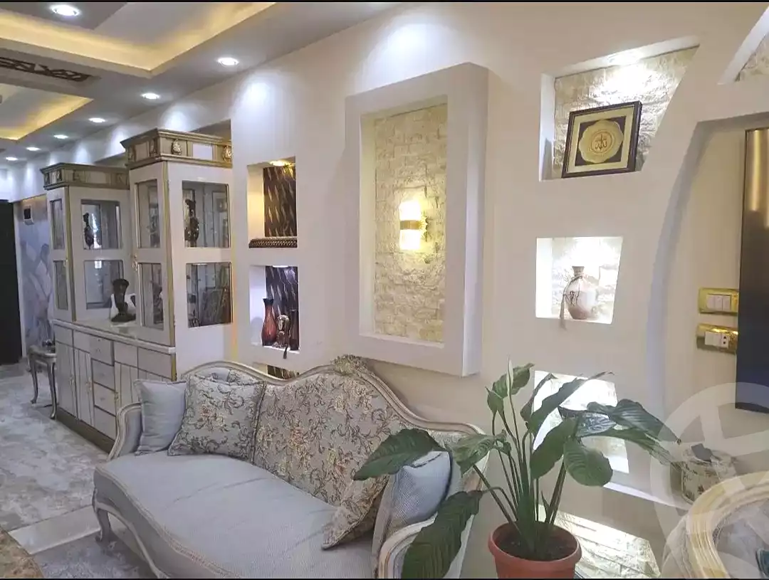 https://aqarmap.com.eg/ar/listing/7271631-for-sale-alexandria-sydy-bshr-sydy-bshr-bhry-sidi-beshr-mosque-st