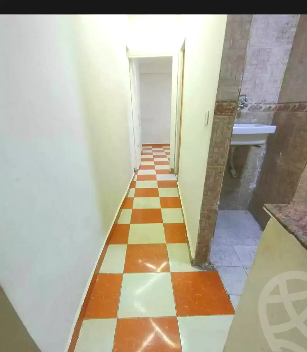 https://aqarmap.com.eg/ar/listing/7271676-for-sale-alexandria-sydy-bshr-sydy-bshr-bhry-gamal-abd-el-nasir-st