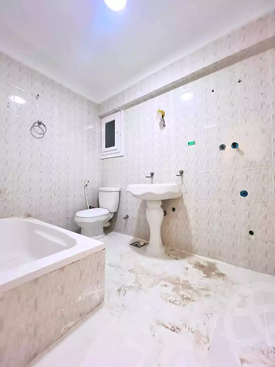 https://aqarmap.com.eg/ar/listing/7271721-for-sale-alexandria-al-agamy