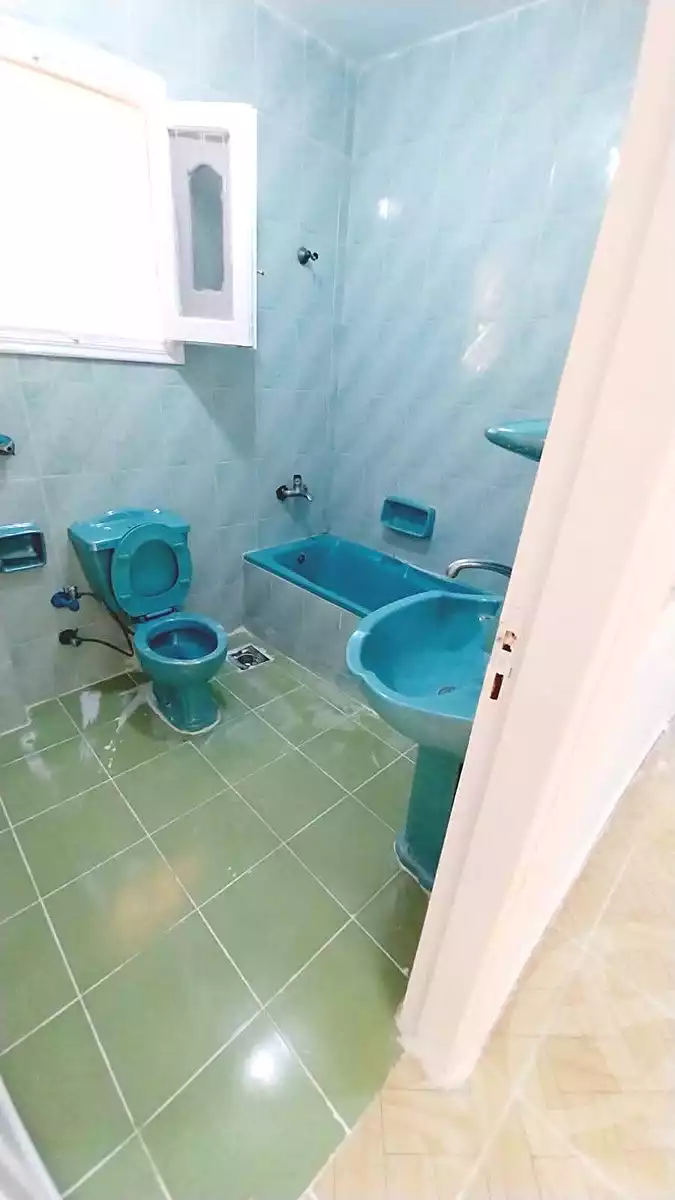 https://aqarmap.com.eg/ar/listing/7271800-for-sale-alexandria-al-agamy