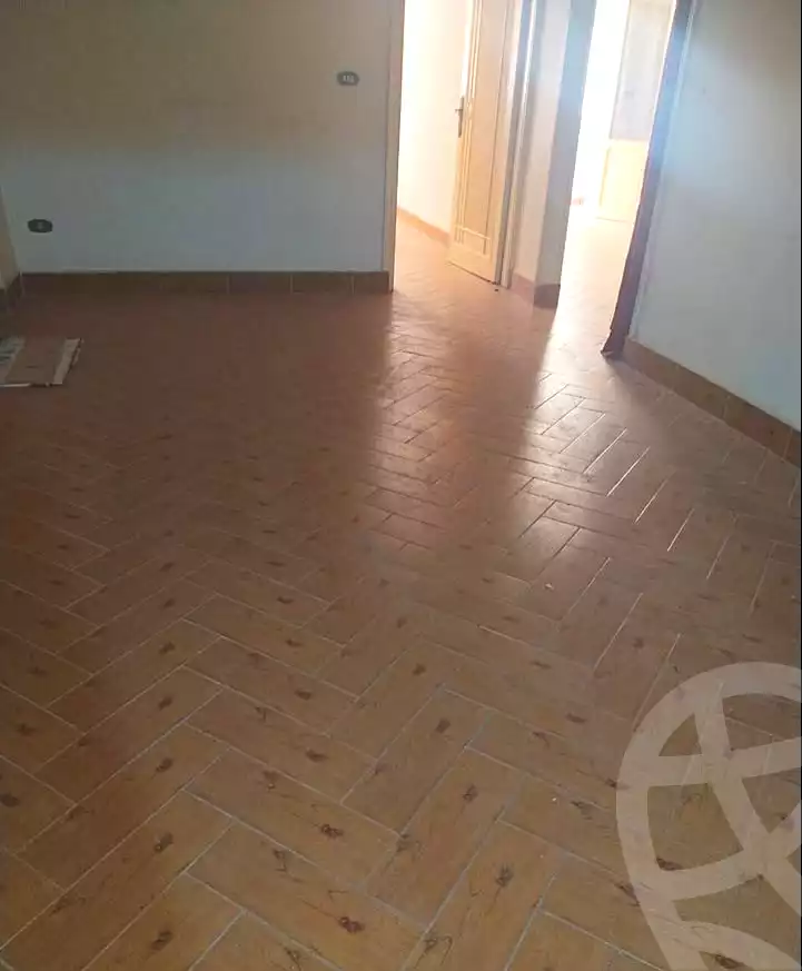 https://aqarmap.com.eg/ar/listing/7271818-for-sale-alexandria-al-agamy-lbytsh-ain-shams-st