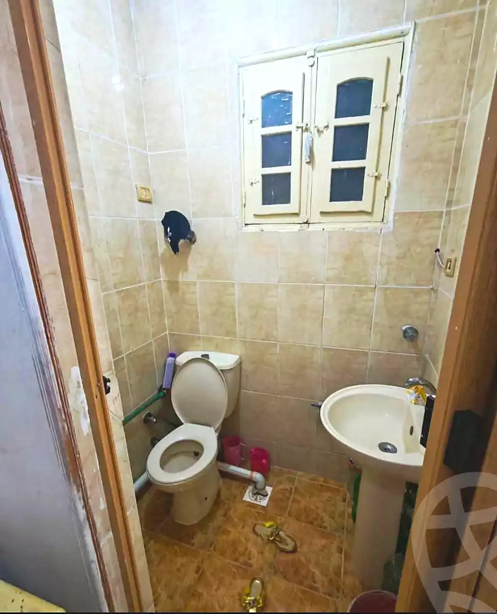 https://aqarmap.com.eg/ar/listing/7271840-for-sale-alexandria-al-agamy-lbytsh-al-aeda-al-kadema-st