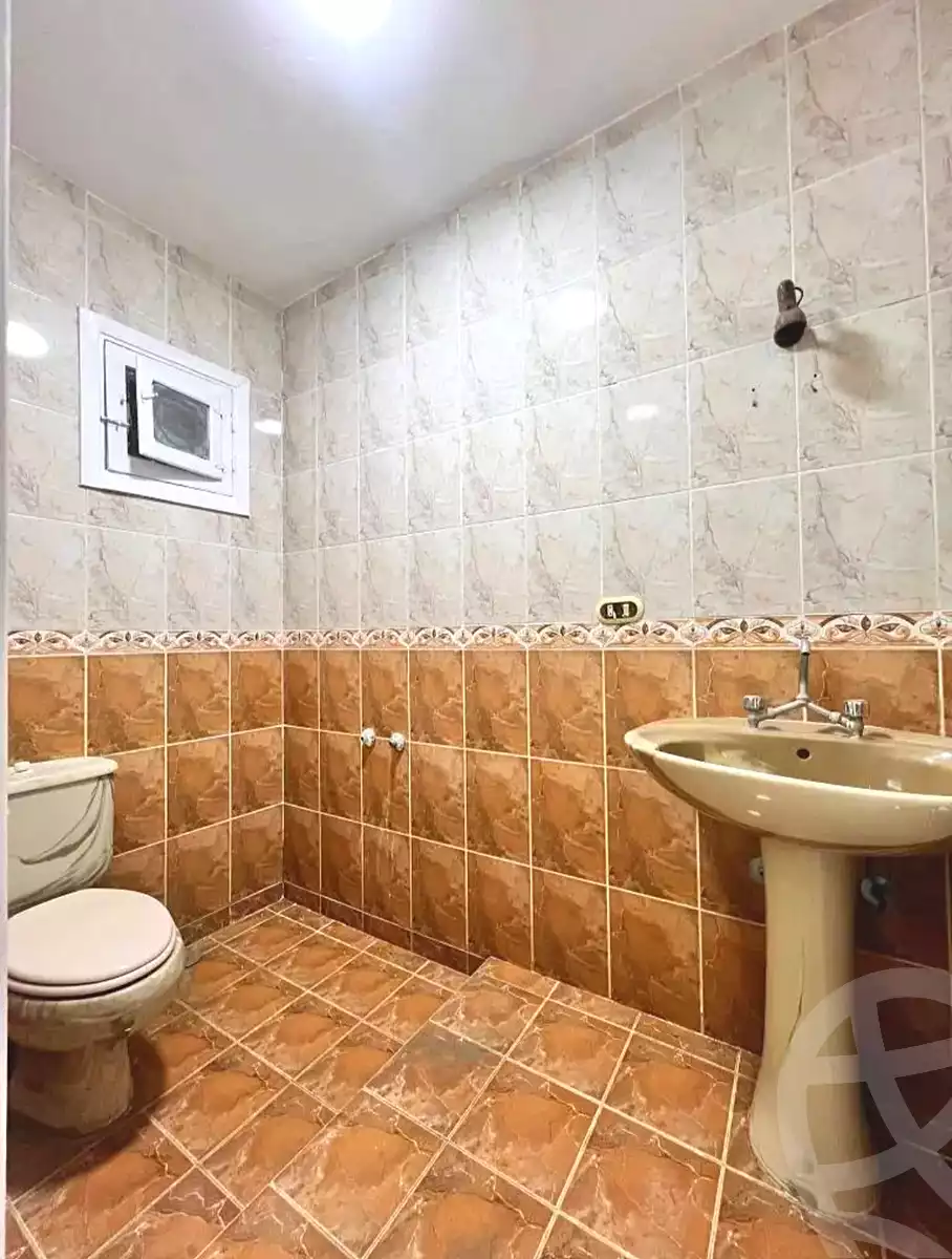 https://aqarmap.com.eg/ar/listing/7271856-for-sale-alexandria-al-agamy