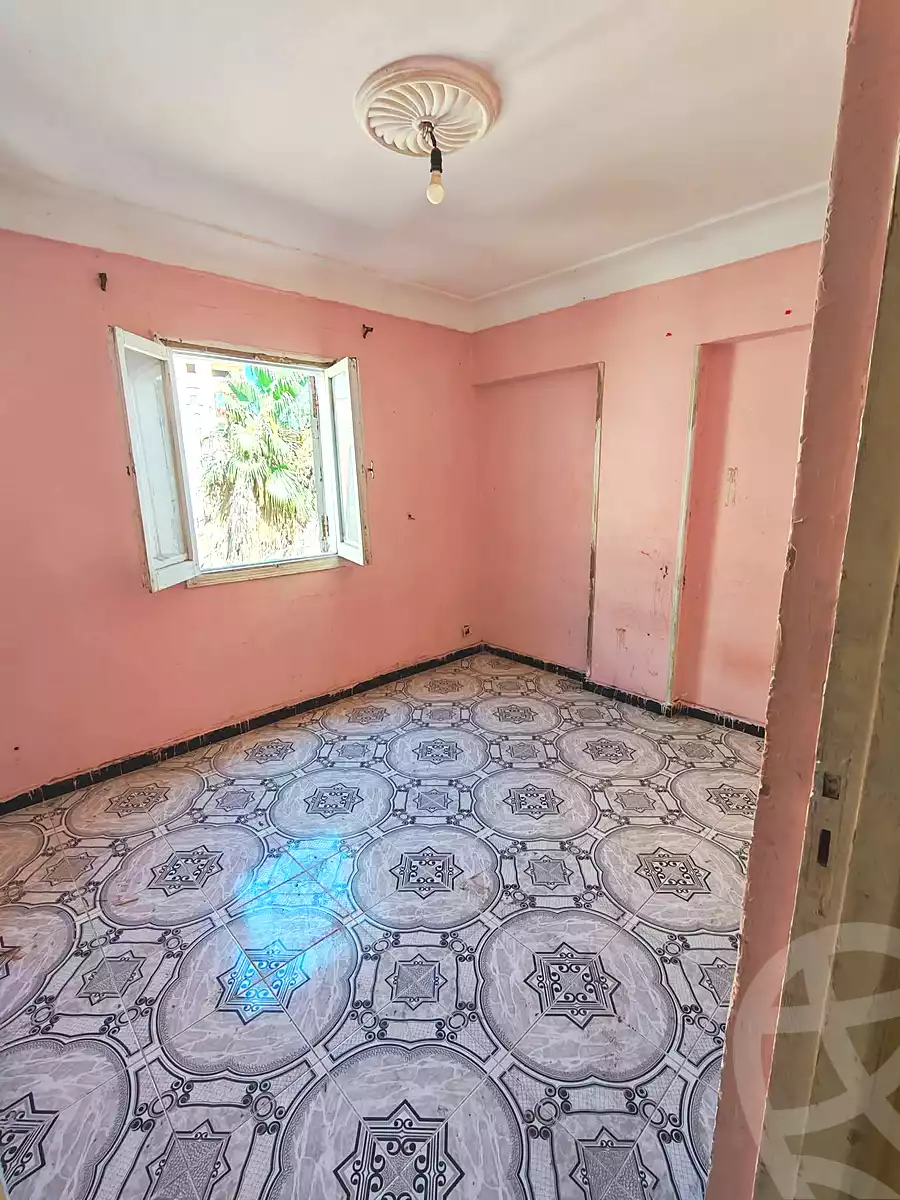 https://aqarmap.com.eg/en/listing/7271881-for-sale-alexandria-al-agamy-el-hanouvel-al-haded-we-al-soulb-st