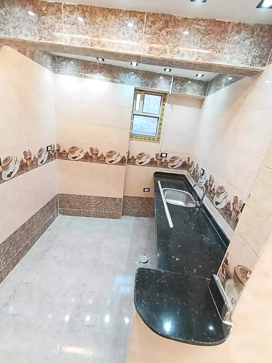 https://aqarmap.com.eg/ar/listing/7271963-for-sale-alexandria-al-agamy-lbytsh-shahr-al-assal-st