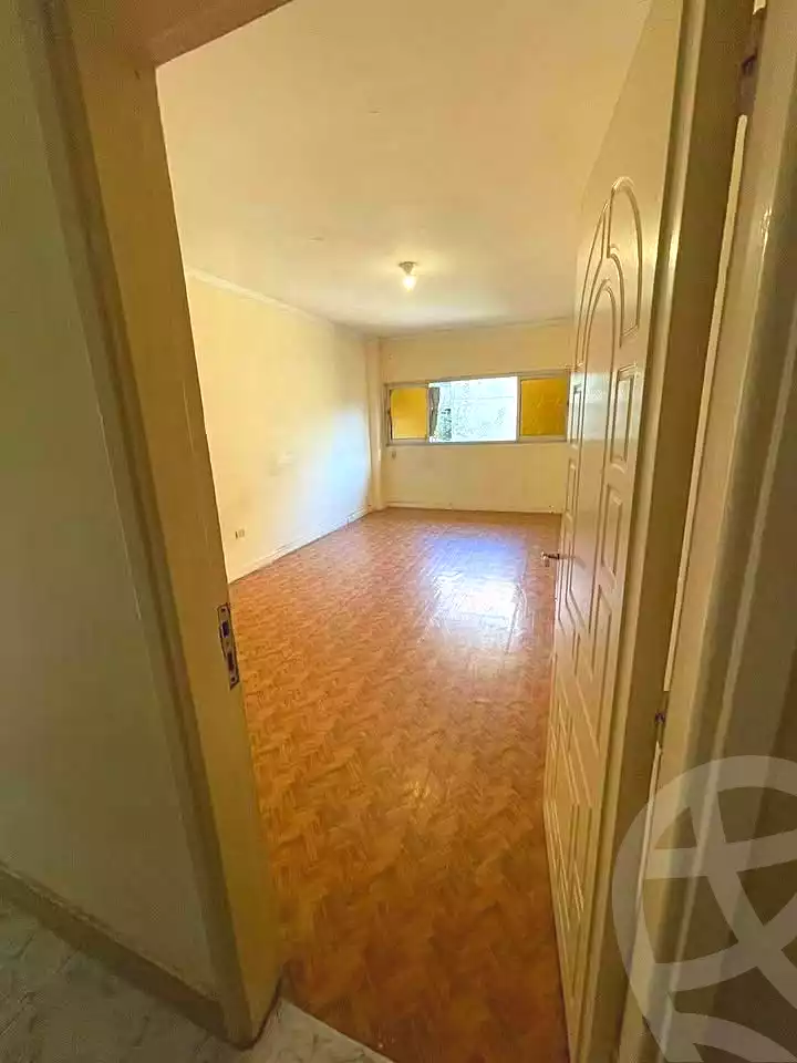 https://aqarmap.com.eg/ar/listing/7272165-for-sale-cairo-el-haram-shareaa-el-haram