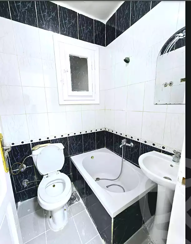 https://aqarmap.com.eg/en/listing/7272250-for-sale-alexandria-al-agamy-shataa-el-nakheel