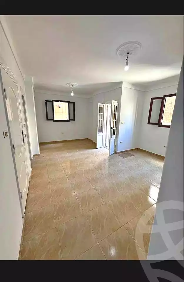 https://aqarmap.com.eg/ar/listing/7272257-for-rent-alexandria-sydy-bshr-sydy-bshr-bhry-shr-mhmd-njyb