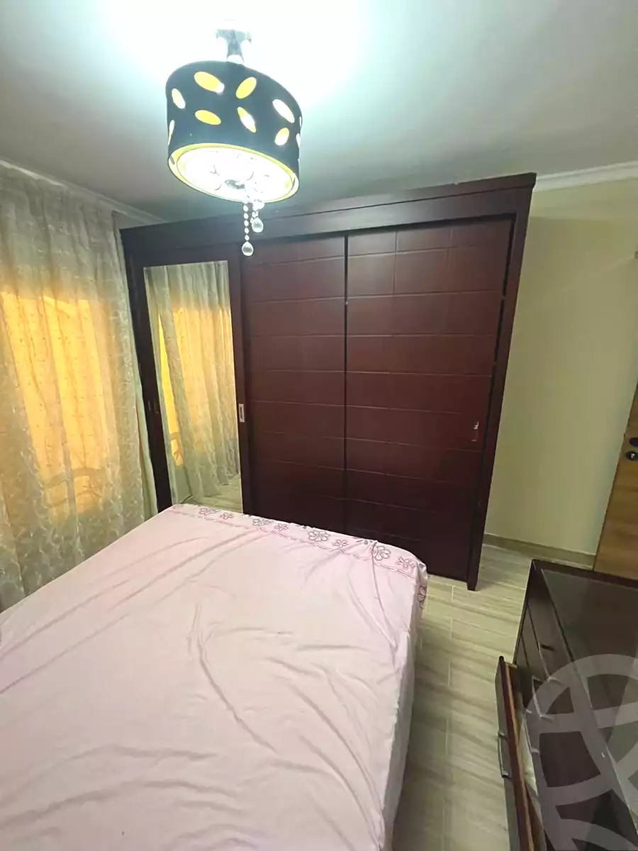 https://aqarmap.com.eg/en/listing/7272292-for-rent-cairo-6th-of-october-compounds-kmbwnd-jm-lqhr