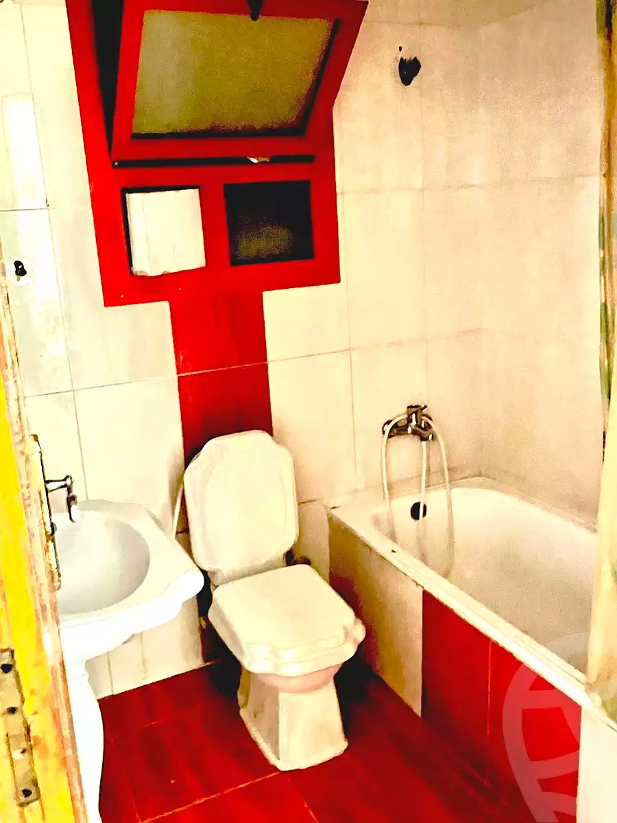 https://aqarmap.com.eg/en/listing/7272325-for-sale-cairo-faisal-el-matbeaa-nabeel-taha-st
