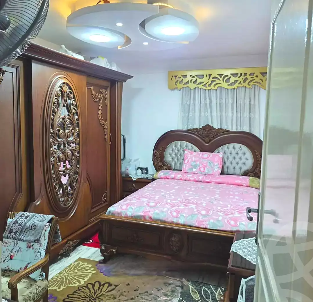https://aqarmap.com.eg/ar/listing/7272798-for-sale-alexandria-miami-shr-jml-bd-lnsr