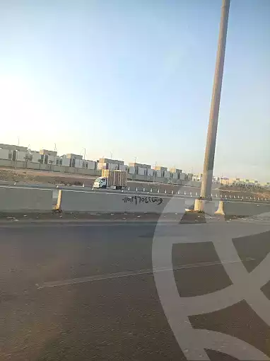 https://aqarmap.com.eg/en/listing/7273045-for-sale-cairo-el-shorouk-compounds-al-burouj-compound-imkan