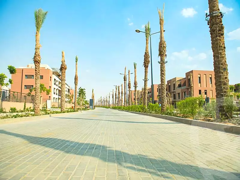 https://aqarmap.com.eg/ar/listing/7273072-for-sale-cairo-new-cairo-compounds-district-5-the-plateau-district-5
