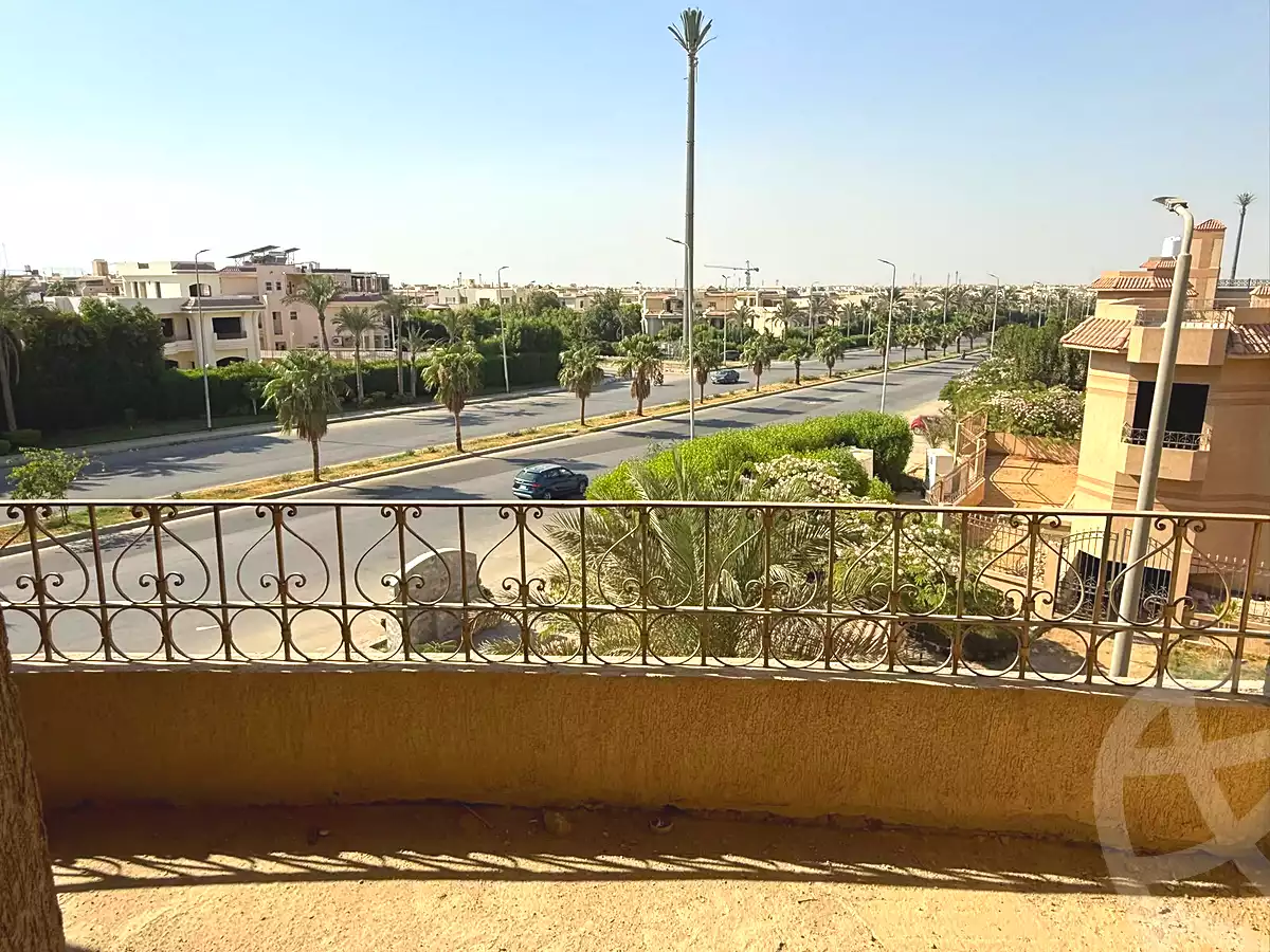 https://aqarmap.com.eg/en/listing/7273087-for-sale-cairo-new-cairo-compounds-el-talaae
