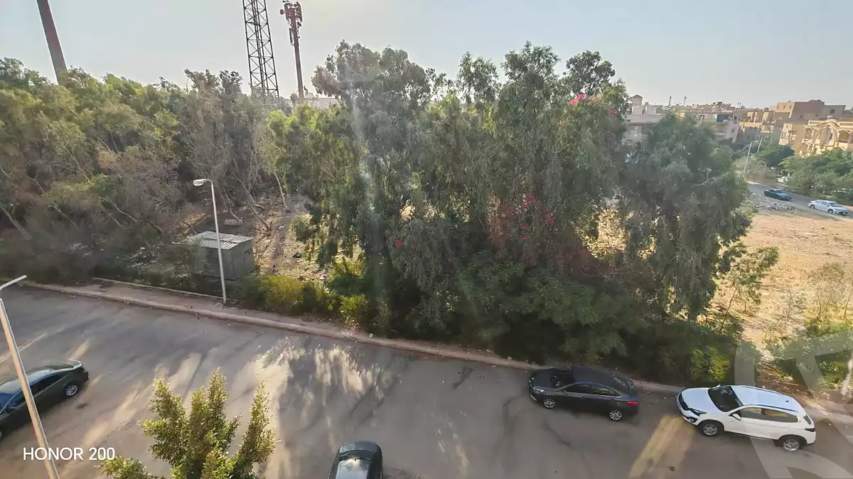 https://aqarmap.com.eg/ar/listing/7273155-for-sale-cairo-new-cairo-el-ahyaa-fifth-neighborhood-akhnaton-st