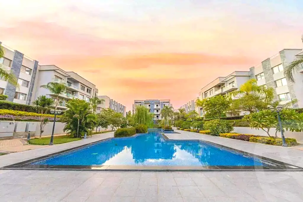https://aqarmap.com.eg/ar/listing/7273163-for-sale-cairo-new-cairo-compounds-galleria-moon-valley-compound-arabia