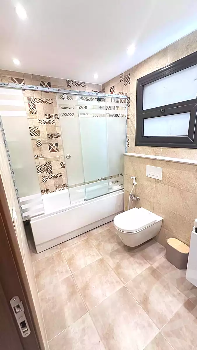 https://aqarmap.com.eg/ar/listing/7273239-for-sale-cairo-el-shorouk-compounds-aljar-british-district-compound
