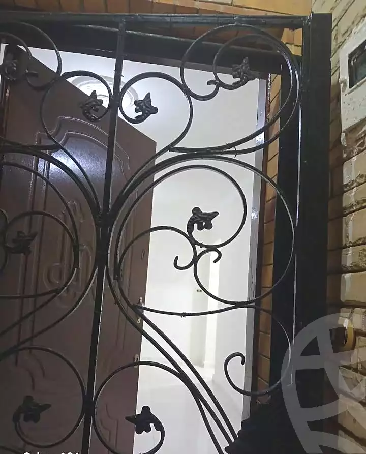 https://aqarmap.com.eg/en/listing/7273265-for-sale-alexandria-al-agamy-lbytsh