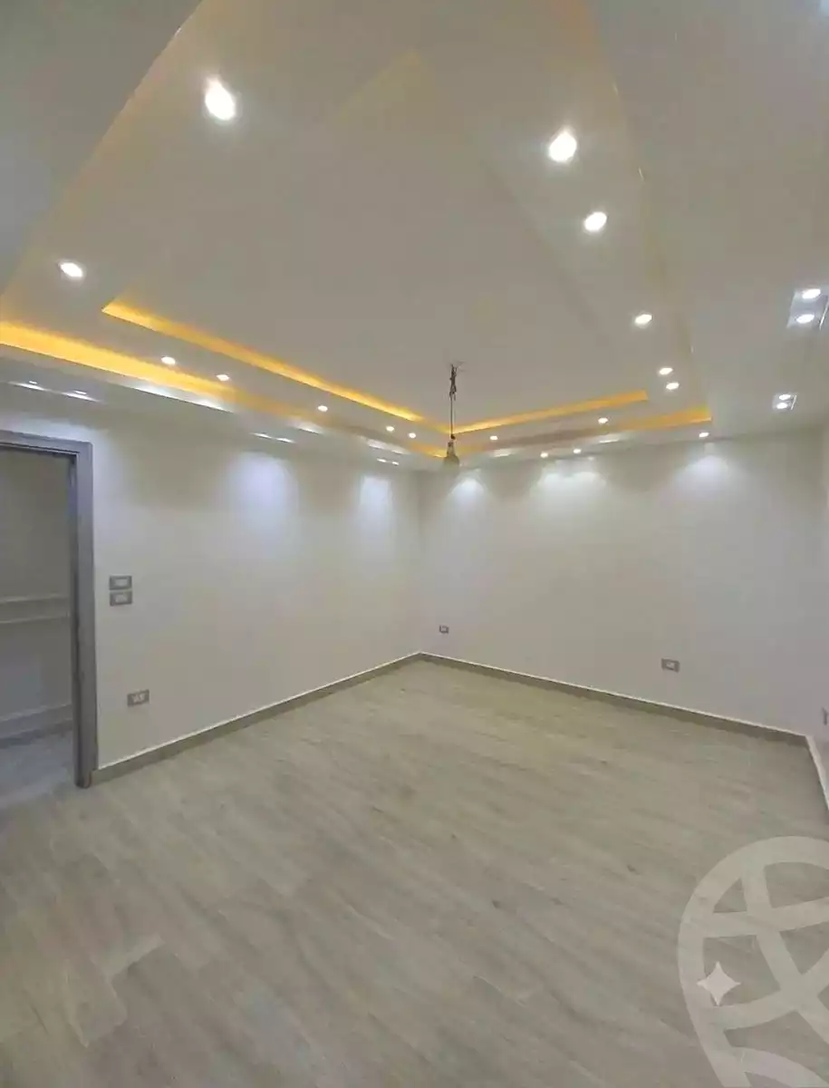 https://aqarmap.com.eg/ar/listing/7273245-for-sale-alexandria-al-agamy-lbytsh-mohamed-el-fardi-st