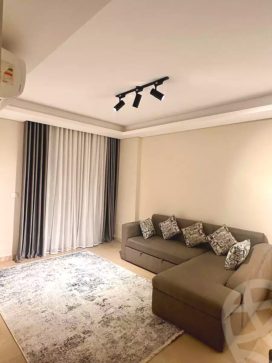 https://aqarmap.com.eg/ar/listing/7273328-for-rent-cairo-el-sheikh-zayed-city-compounds-zyd-wr-llttwyr-z-tower