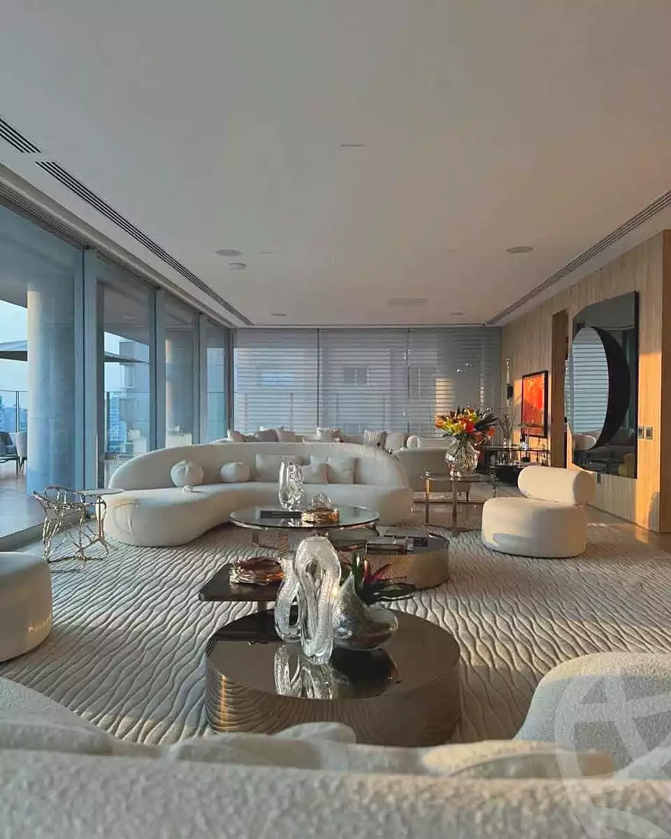 https://aqarmap.com.eg/ar/listing/7273101-for-sale-cairo-new-cairo-compounds-mountain-view1-1-compound
