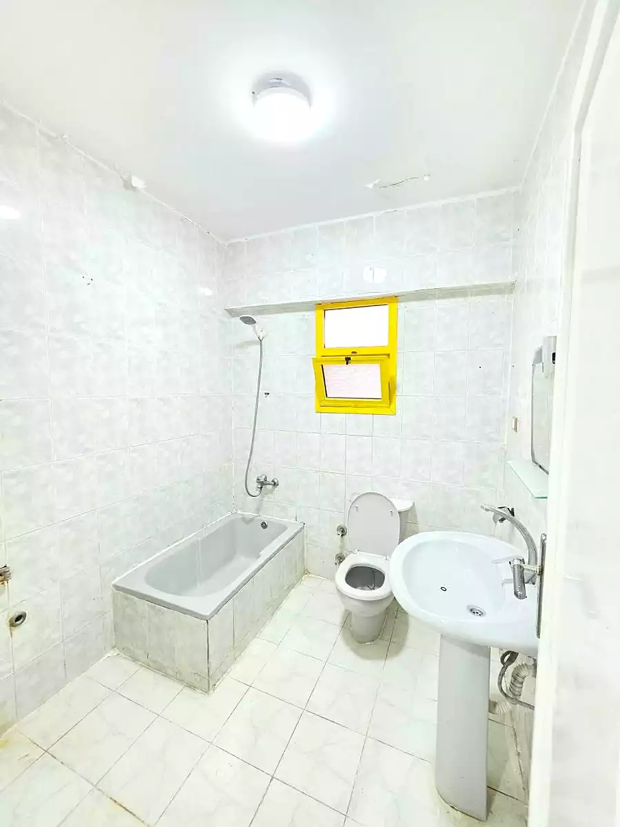 https://aqarmap.com.eg/ar/listing/7273422-for-sale-alexandria-al-agamy-shataa-el-nakheel