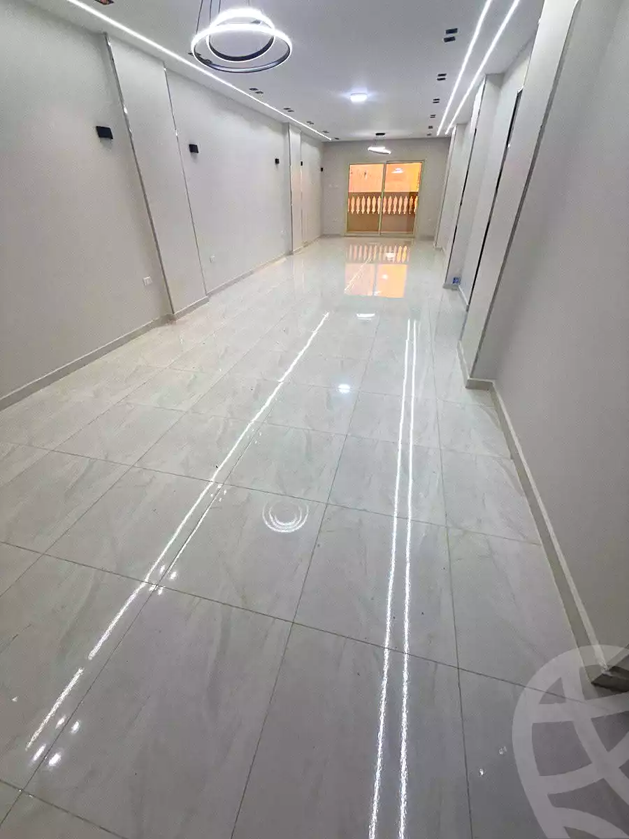 https://aqarmap.com.eg/en/listing/7273420-for-sale-cairo-helwan-helwan-el-sharkeya-gaafar-st