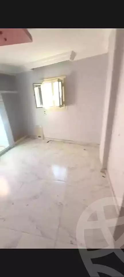https://aqarmap.com.eg/ar/listing/7273633-for-sale-alexandria-al-agamy-lbytsh-el-saleheen-mosque-st