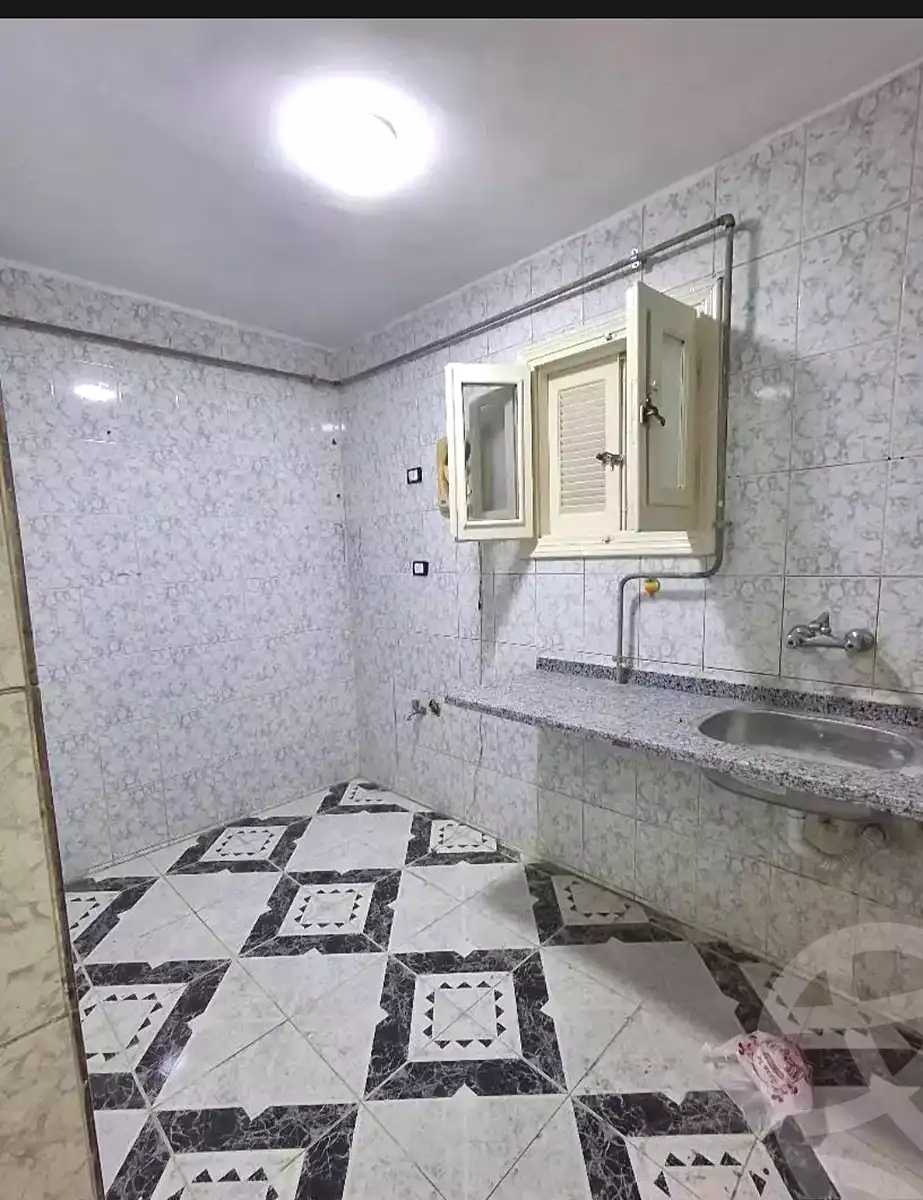 https://aqarmap.com.eg/ar/listing/7273621-for-sale-alexandria-al-agamy-lbytsh-saad-zaghloul-st