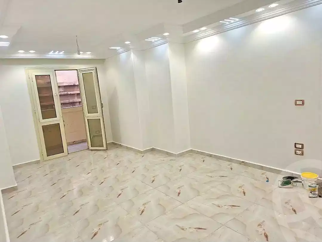 https://aqarmap.com.eg/en/listing/7274020-for-sale-alexandria-camp-cesar