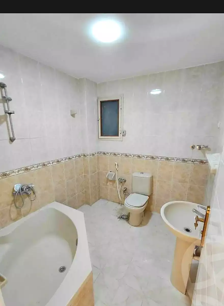 https://aqarmap.com.eg/ar/listing/7274032-for-sale-alexandria-sydy-bshr-sydy-bshr-bhry