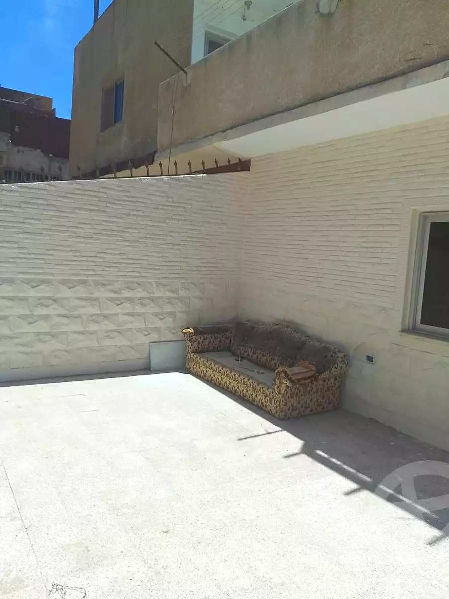 https://aqarmap.com.eg/ar/listing/7274238-for-sale-alexandria-al-agamy-lbytsh-shahr-al-assal-st