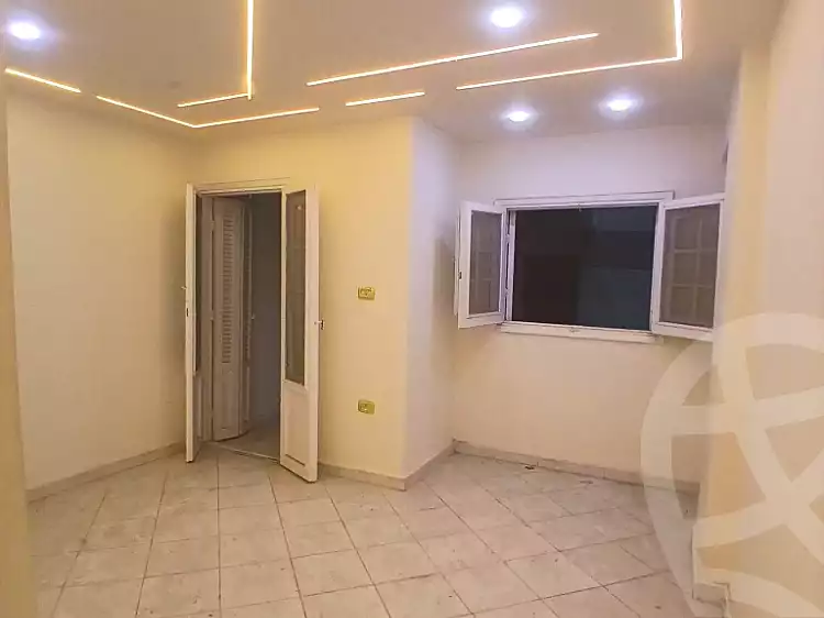 https://aqarmap.com.eg/ar/listing/7259034-for-sale-alexandria-lsywf-el-falki