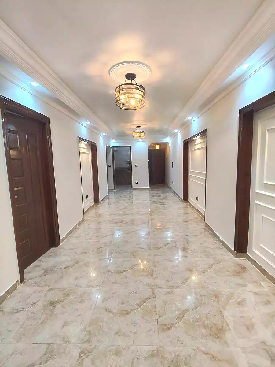 https://aqarmap.com.eg/ar/listing/7274570-for-sale-alexandria-miami-mahmoud-el-isawy-st