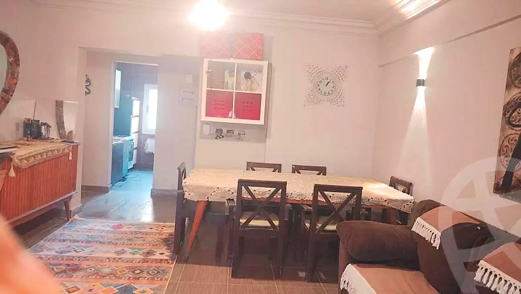 https://aqarmap.com.eg/ar/listing/7274813-for-rent-cairo-6th-of-october-el-ahyaa-neighborhood-1st-al-maahad