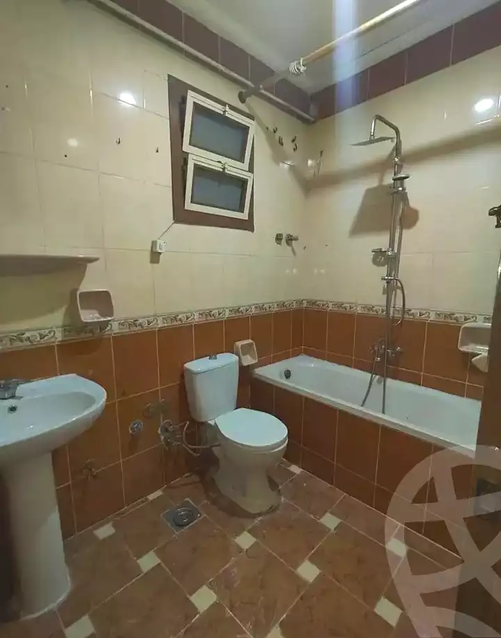 https://aqarmap.com.eg/ar/listing/7274823-for-sale-alexandria-lsywf-el-falki