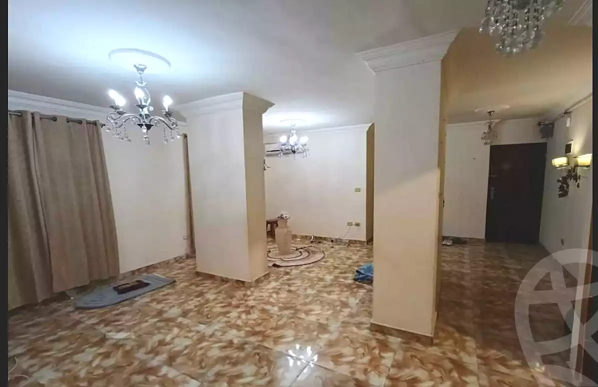 https://aqarmap.com.eg/en/listing/7274842-for-sale-alexandria-el-montazah