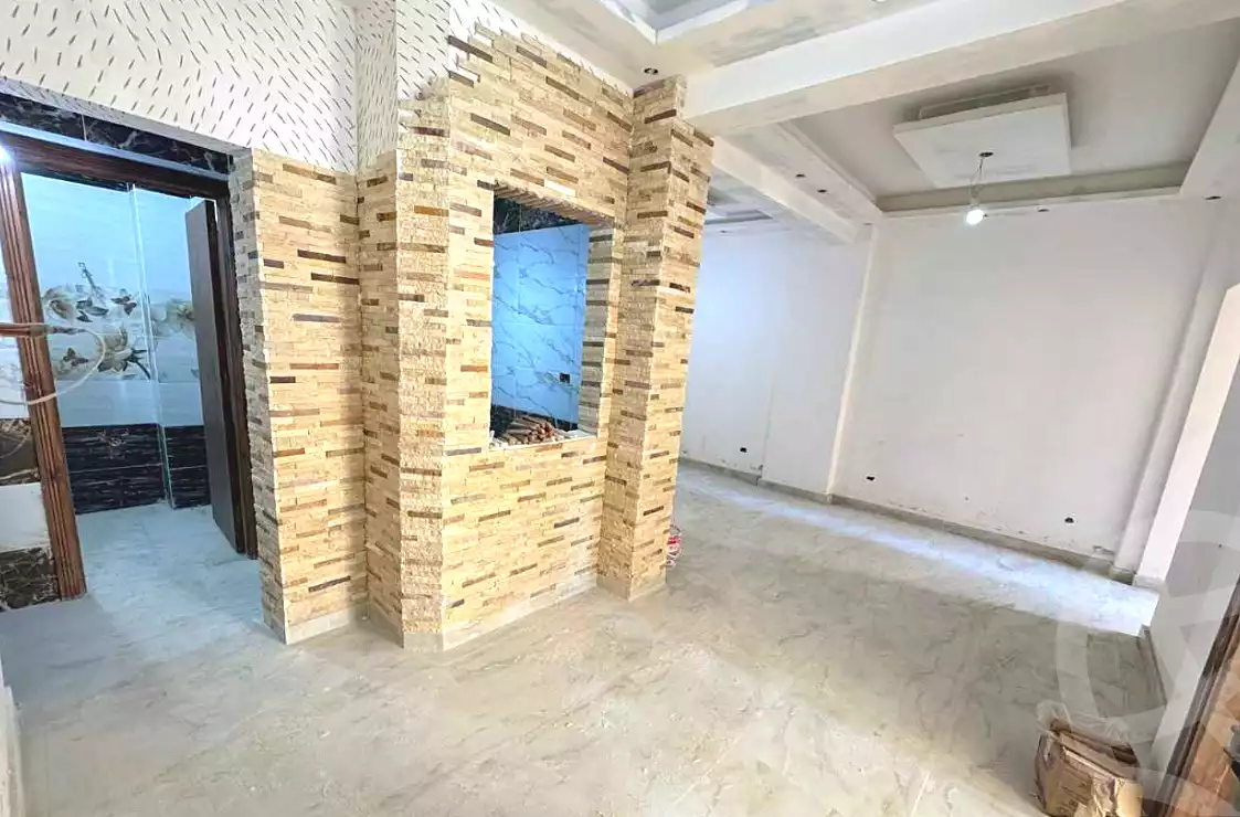 https://aqarmap.com.eg/ar/listing/7274874-for-sale-alexandria-moharram-bey