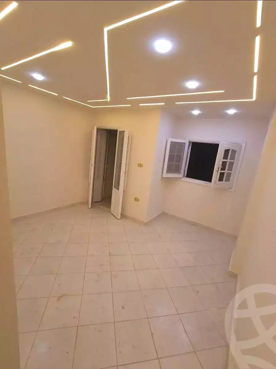 https://aqarmap.com.eg/ar/listing/7274963-for-sale-alexandria-lsywf-el-falki