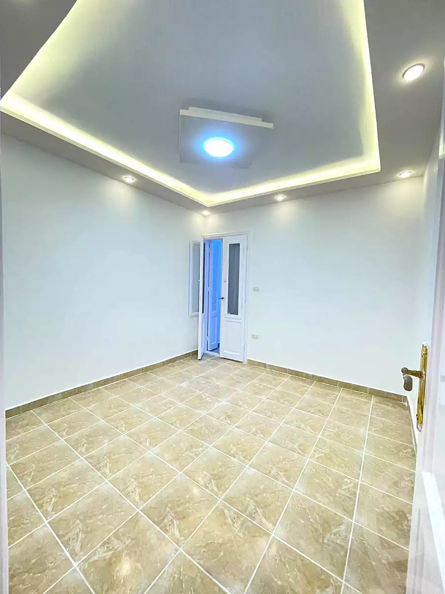 https://aqarmap.com.eg/ar/listing/7275105-for-sale-alexandria-al-agamy