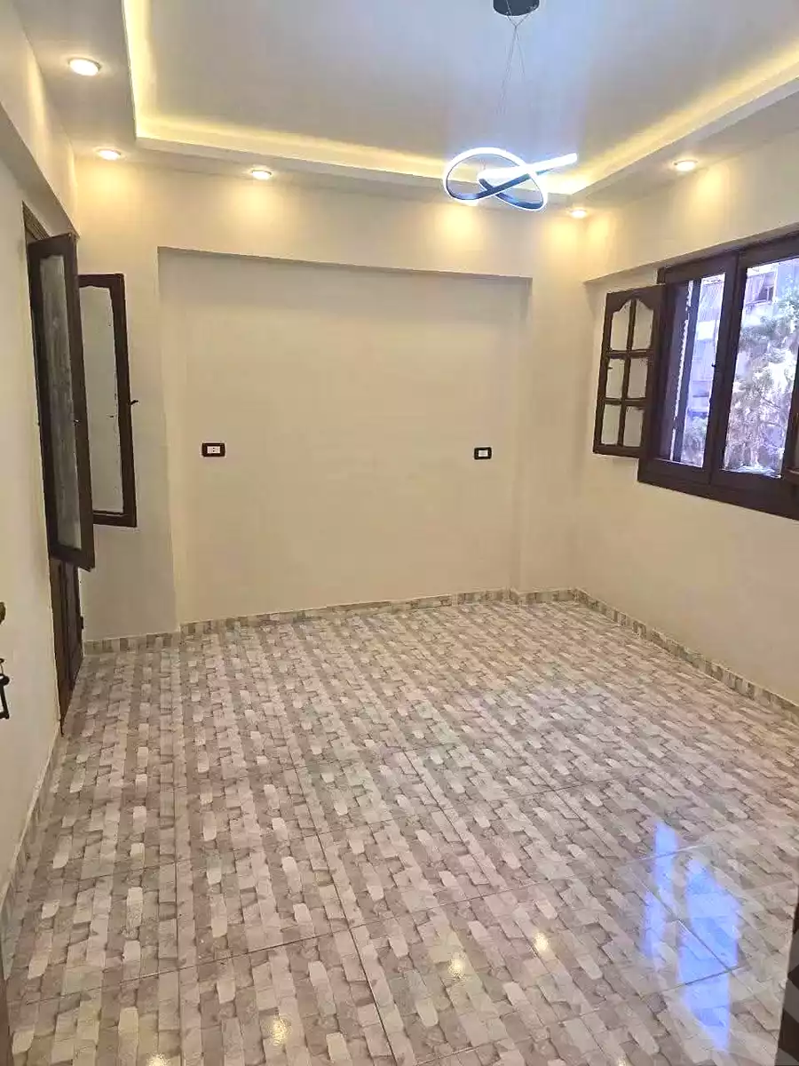 https://aqarmap.com.eg/en/listing/7275274-for-sale-alexandria-al-agamy-lbytsh