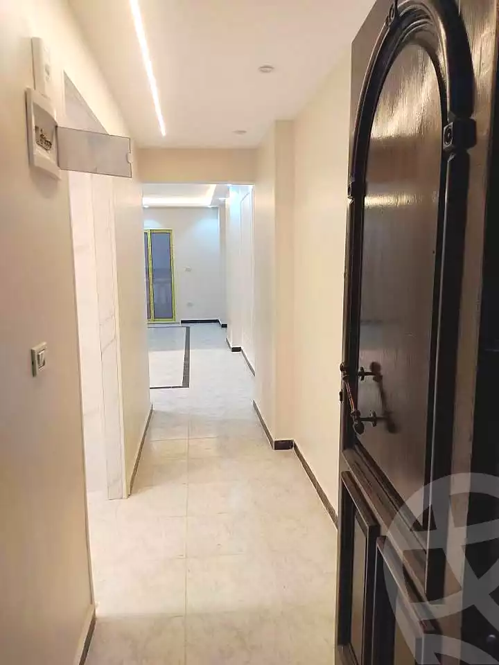 https://aqarmap.com.eg/ar/listing/7275367-for-sale-alexandria-sydy-bshr-sydy-bshr-bhry-gamal-abd-el-nasir-st