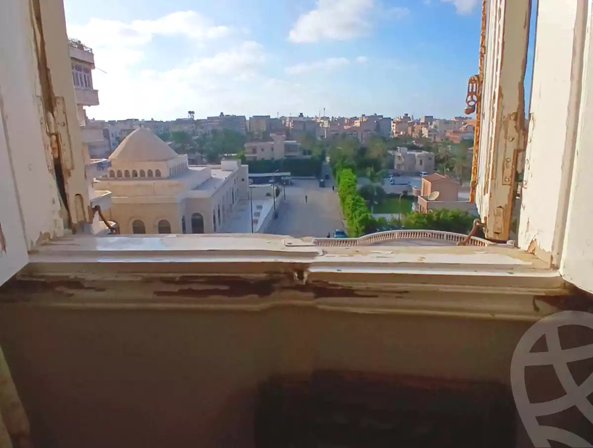 https://aqarmap.com.eg/en/listing/7275372-for-sale-alexandria-al-agamy-el-hanouvel-radwan-st