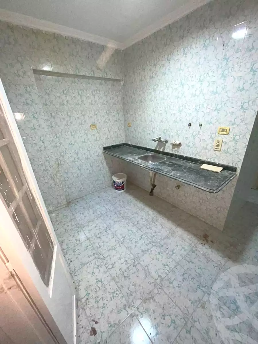 https://aqarmap.com.eg/en/listing/7275646-for-sale-alexandria-lsywf-el-falki