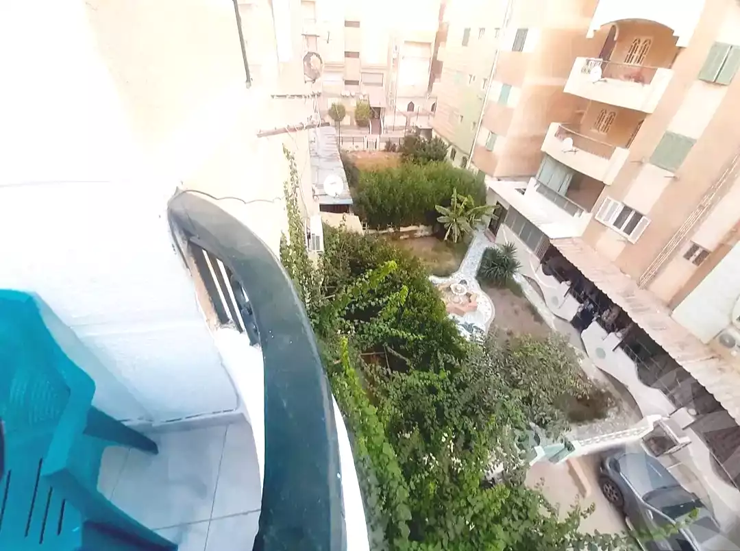https://aqarmap.com.eg/ar/listing/7275647-for-sale-alexandria-al-agamy-shataa-el-nakheel