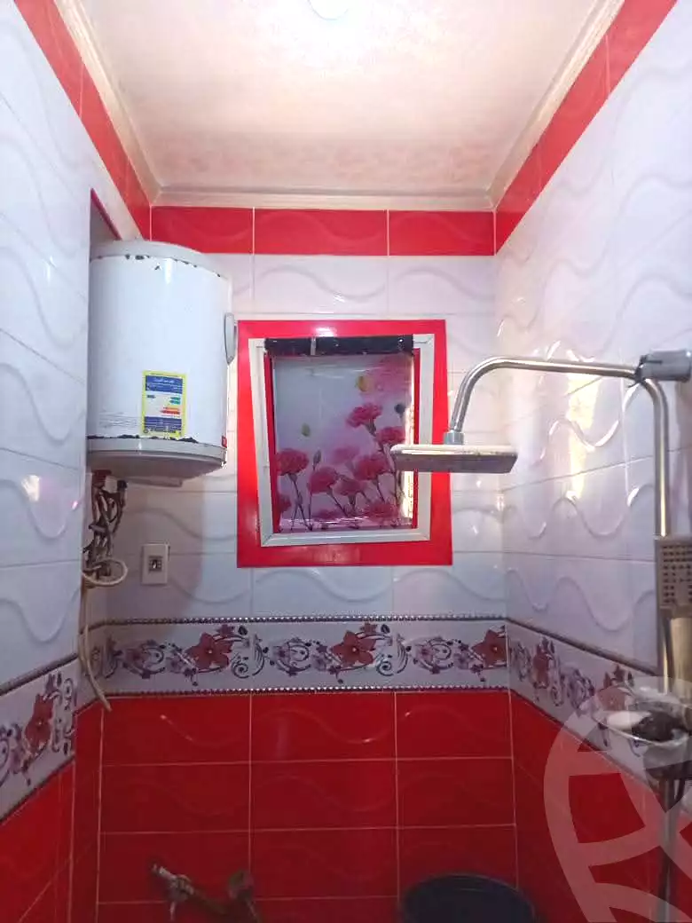 https://aqarmap.com.eg/ar/listing/7275683-for-sale-alexandria-alhadara-new-el-hadra-al-sadat-st