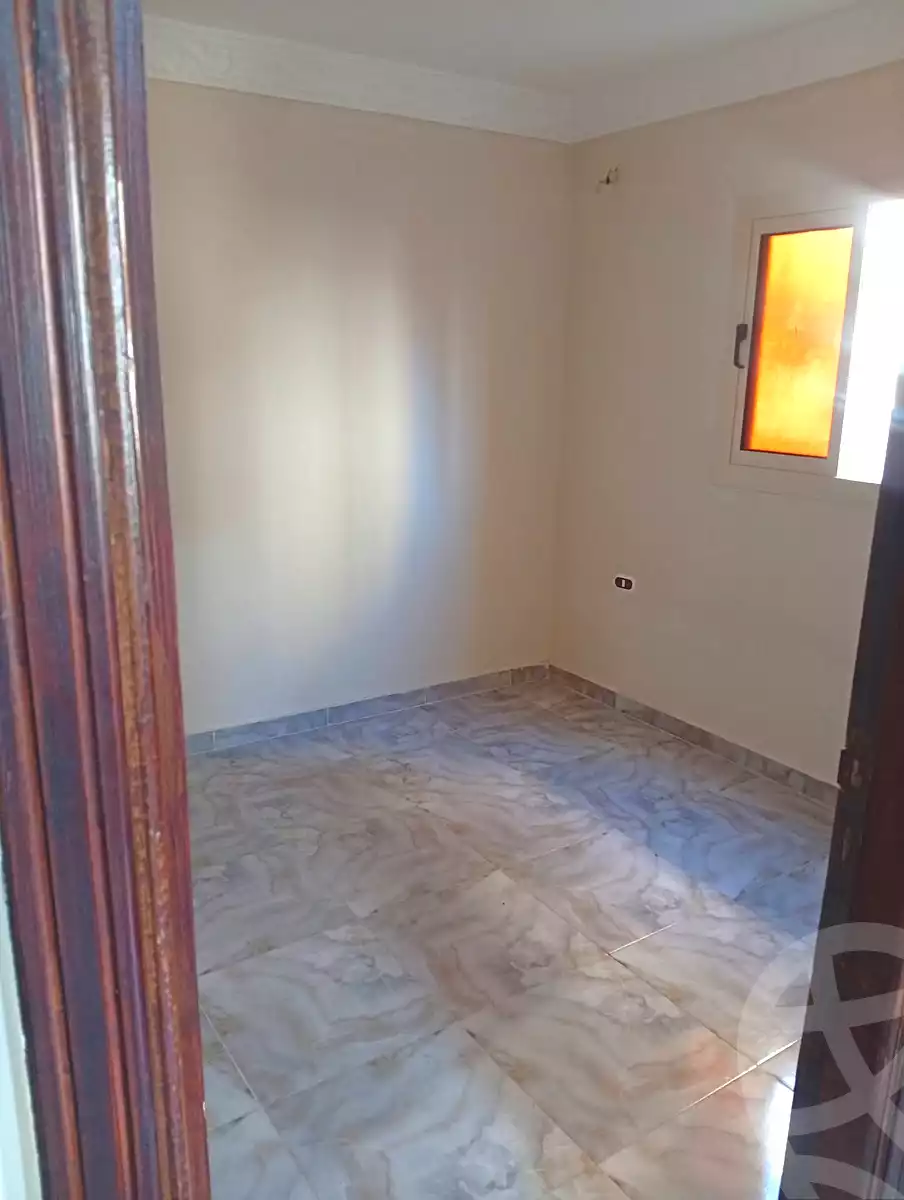 https://aqarmap.com.eg/ar/listing/7275842-for-sale-alexandria-al-agamy-bw-ywsf